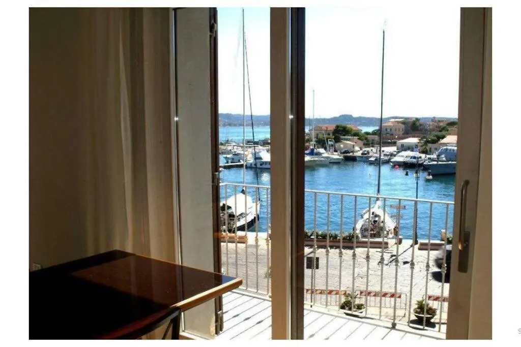 Maison Sur L'Ancien Port, La Maddalena Lejlighed La Maddalena